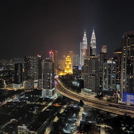 Colony Residence Klcc By Homebrickz Kuala Lumpur Bagian luar foto