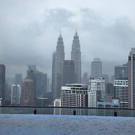 Colony Residence Klcc By Homebrickz Kuala Lumpur Bagian luar foto